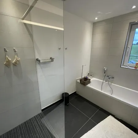 Stylish Studio Lux-city